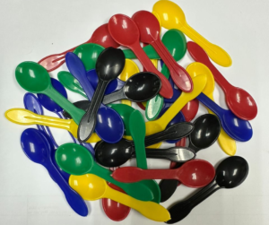 [5000pcs] BIZZY PS 003 Dessert Spoon (Mixed Colour) Disposable Dessert Spoon PS Mixed Colour Takeaway Party Buffet Picnic Camping Kenduri Use 7.5cm