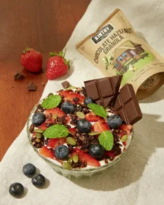 KINTRY Chocolate Hazelnut Granola